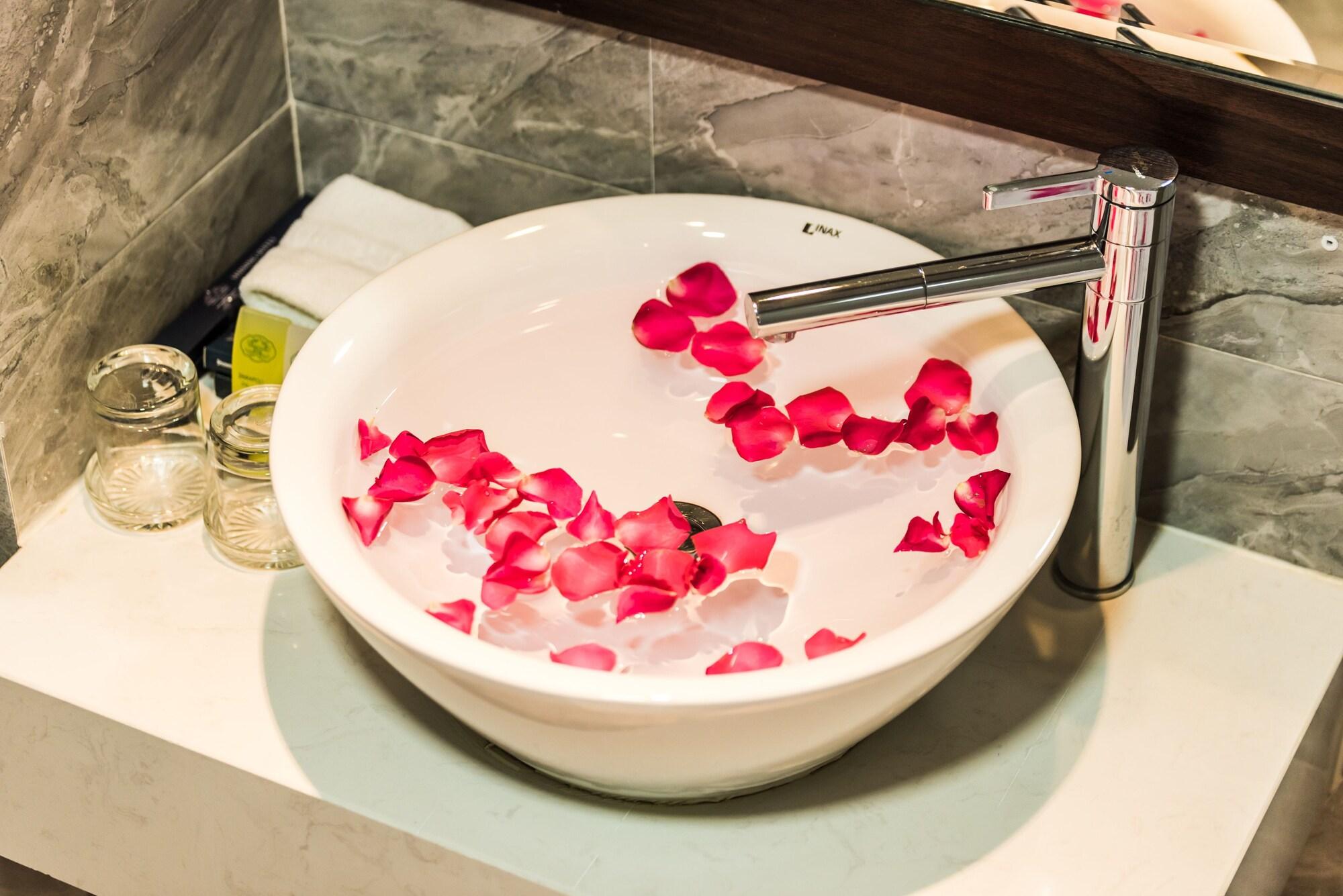 Hanoi Crystal Pearl Hotel 외부 사진